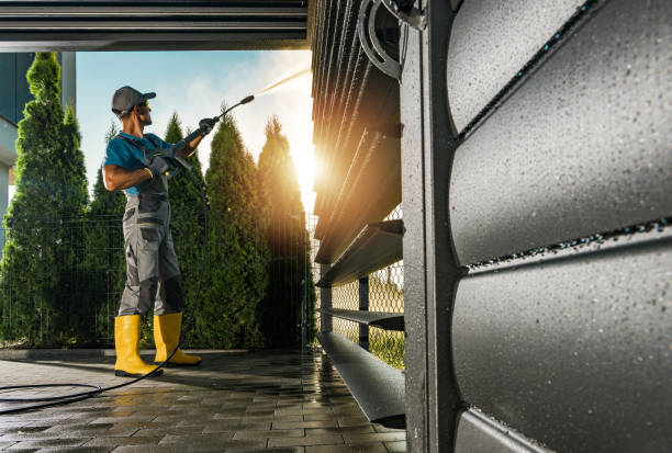 Best Sidewalk and Walkway Cleaning  in Clifton Knolls Mill Creek, NY